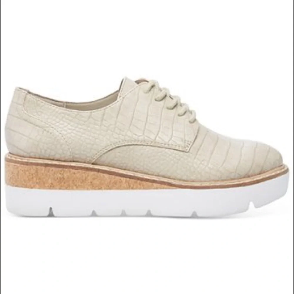 Steve Madden Wrenley Faux Crox Print tan Oxford